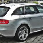 Alerón AUDI A4 B8 AVANT Look sline