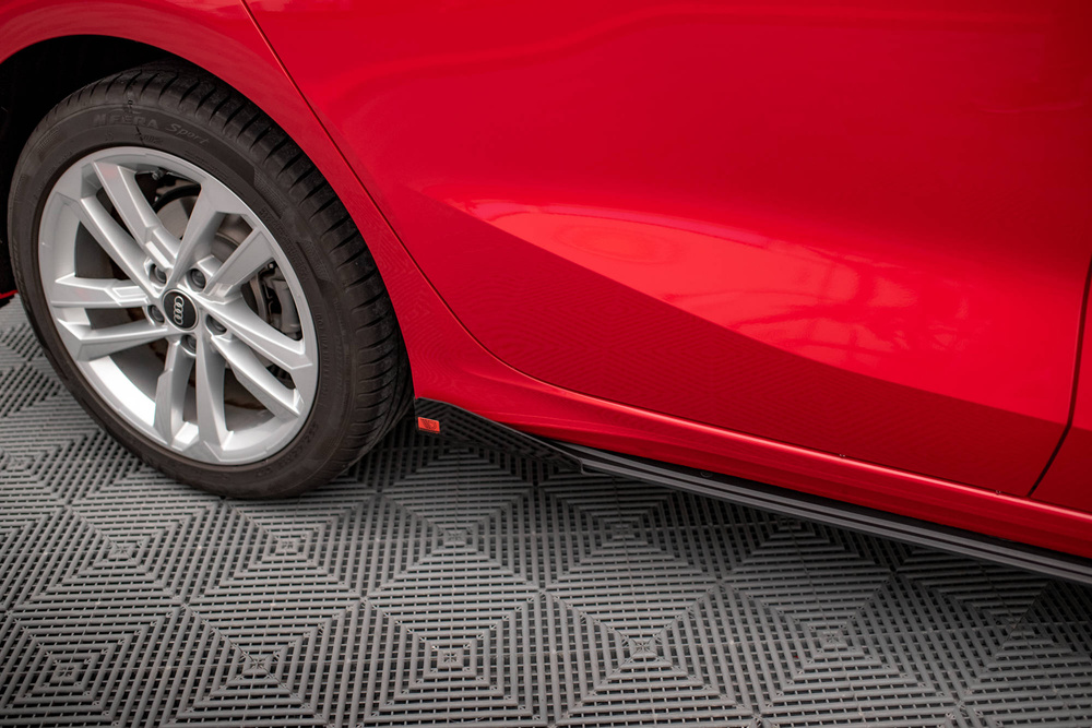 AUA38YCNC-SF1G Flaps Traseros Audi A3 8Y - Imagen 1