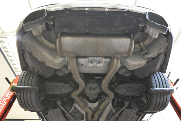 Splitter Trasero BMW 4 M440i G22 / G23 - Imagen 6