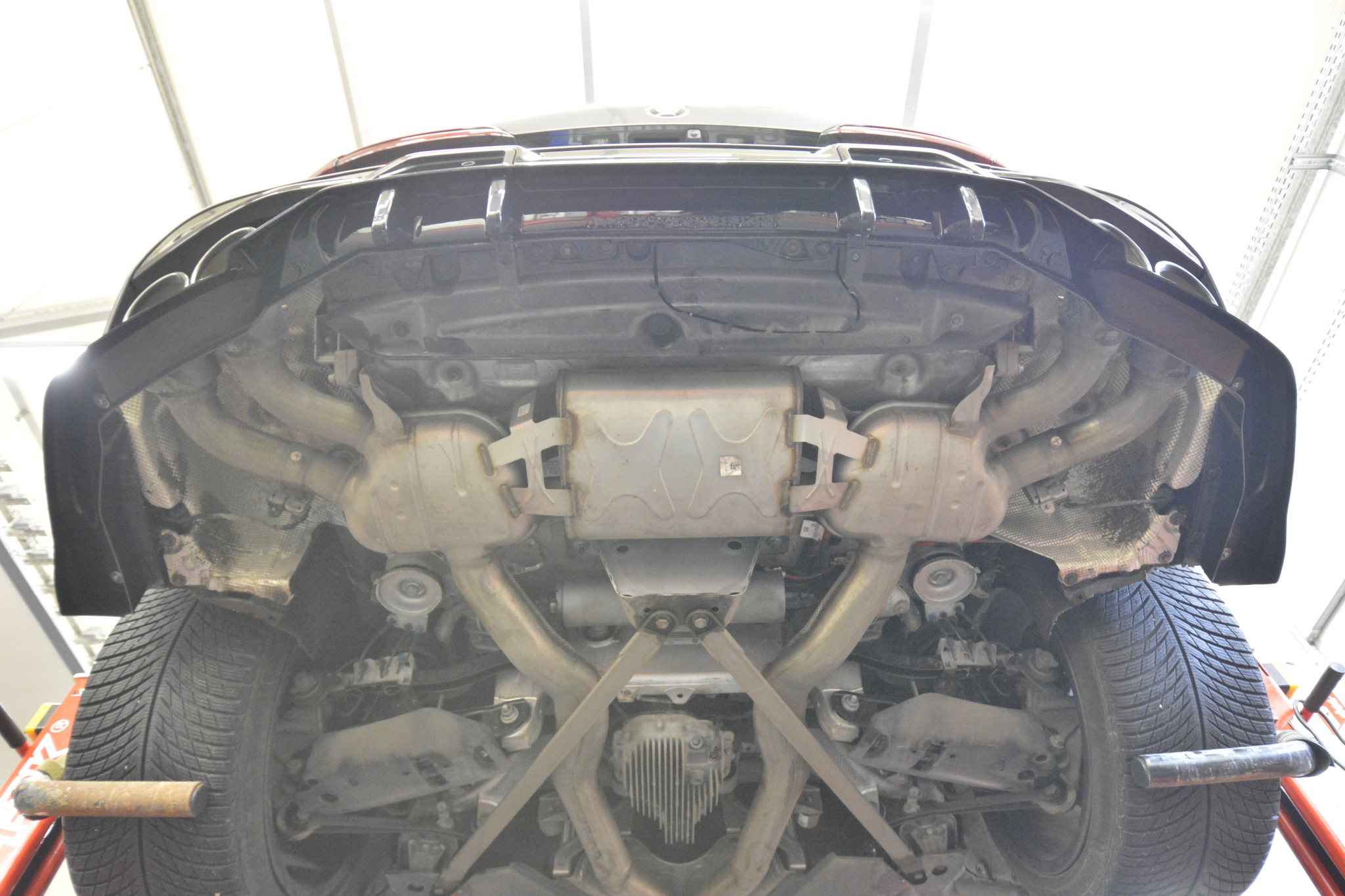 _DSC3693AAAA Splitter Trasero BMW X5 M F95 / F95 Facelift - Imagen 6