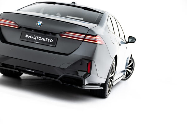 Splitter Trasero V.1 BMW 5 / i5 M-Pack Sedan / Touring G60 / G61 - Imagen 3