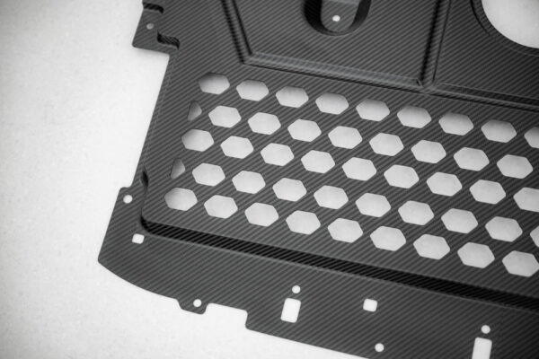 Tapa de Carter en Fibra de Carbono  BMW M2 G87 - Imagen 4