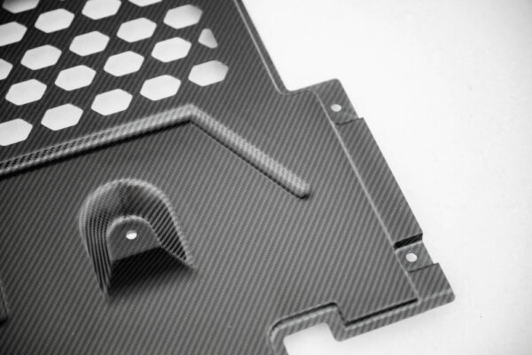 Tapa de Carter en Fibra de Carbono  BMW M2 G87 - Imagen 9