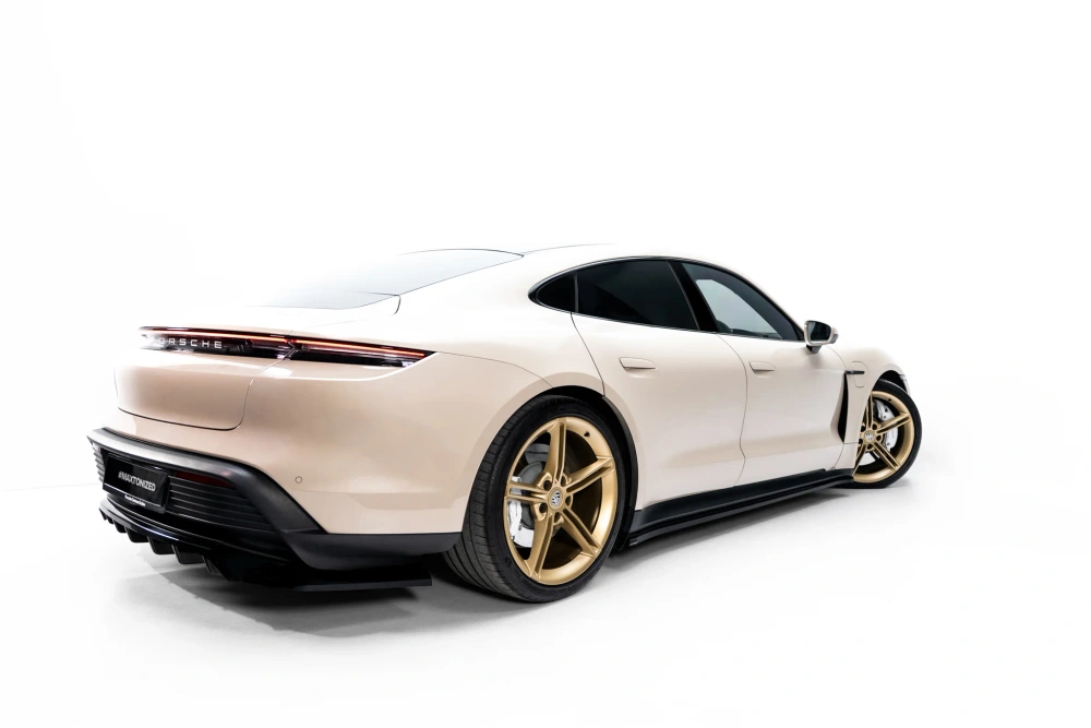 PO-TAY-1-SD2G Difusores Laterales Porsche Taycan / Taycan 4 / Taycan 4S / Taycan GTS Mk1 - Imagen 1