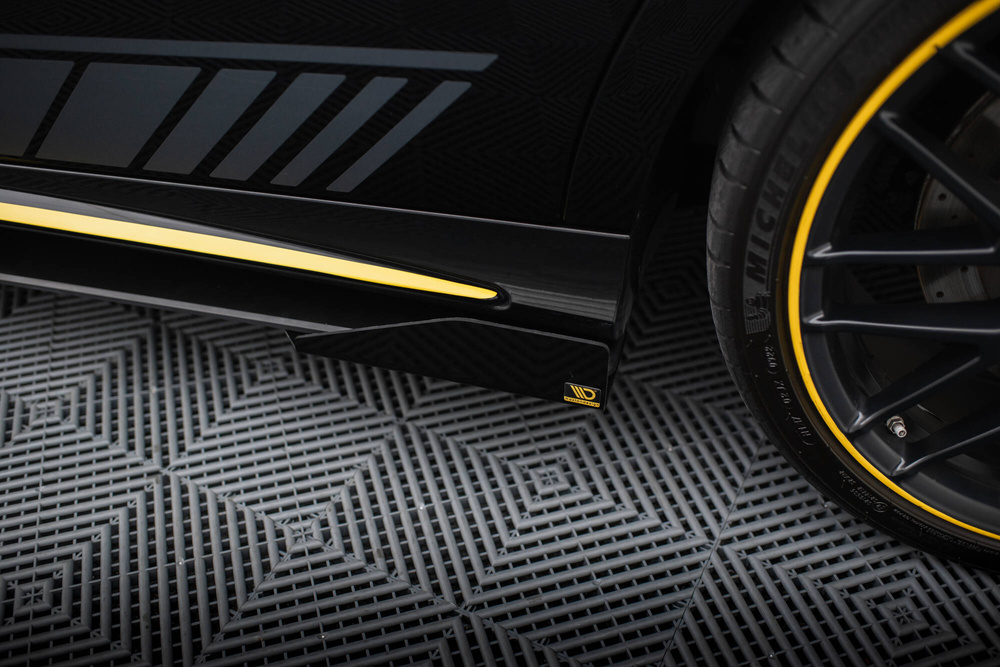 MECLA117AMGAEROCNC-SF1G Flaps Laterales Racing Mercedes-AMG CLA 45 C117 Facelift - Imagen 1